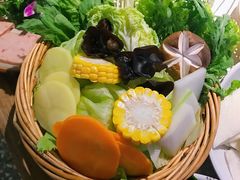 -鲜潭蒸汽石锅鱼(五道口购物中心店)
