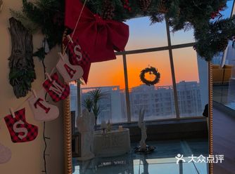 西安探店|顶楼的天空之镜看城市日落