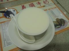-义顺牛奶公司(板樟堂店)