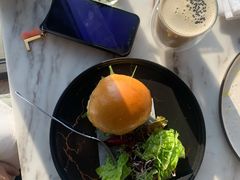 别样肉客植物肉汉堡-The Rug Cafe(王府中环店)