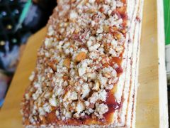 -敖特尔布里亚特美食坊(世纪花苑店)