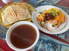 -吕家米皮