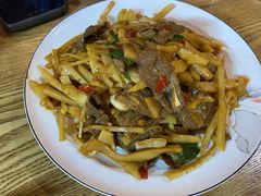 -牛八宝桂林米粉(八里庄店)