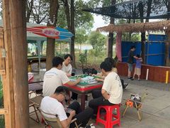 -梁子湖东篱老屋生态庄园