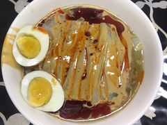 -何老二卤汁凉粉