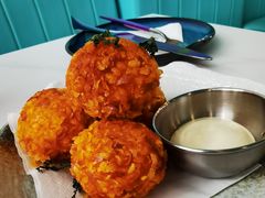 爆浆金丝花枝球-拾挚扒房(招商花园城店)