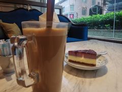 -香榭大堂吧 Champs-Elysées Bar(上海南新雅皇冠假日酒店)