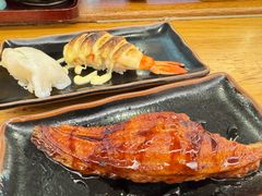 -元祖ぶっち切り寿司 魚心(三宫店)