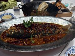 徐州特色蒜爆鱼-大张烙馍村(泉山店)