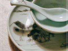 -韵秋荷(宝山龙湖天街店)