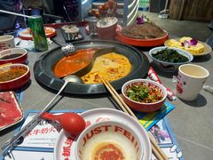 -生活如沸·顺德水牛奶火锅(大学路店)