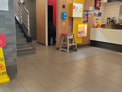 -麦当劳(新城市广场店)