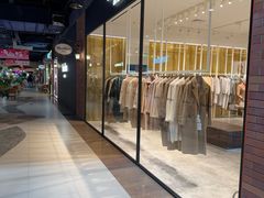 -Max Mara(燕莎奥特莱斯店)