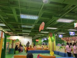 -莫莉幻想儿童乐园(深圳南山欢乐颂店)