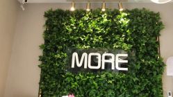 -More摩尔医美の注射线雕光电中心