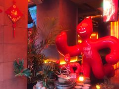 -何师烧烤Pro ·江湖川菜·小龙虾·精酿(太古里旗舰店)