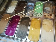 -Inside Scoop Suria KLCC