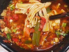 -独食火锅·半米屋台(直营总店)