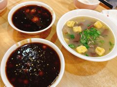 赤豆元宵-鸡鸣汤包(罗廊巷店)