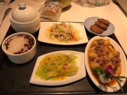 -阁涞玛尊月月子会所(温江店)