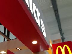 -麦当劳(深圳北站高铁店)