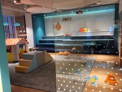 -蔚来中心(北京中关村店)