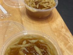 -柳州肥姨妈大骨螺蛳粉(万达中心店)