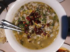 酸菜鱼-茅庐毛血旺(临沂泰盛广场店)