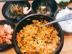 -肉甲韩国木炭烤肉(新壹街1店)