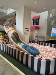 -奈尔宝·儿童乐园·亲子餐厅(华采天地店)