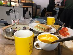 -HELLO 27 意面·沙拉·帕尼尼