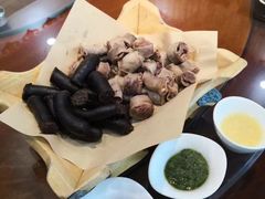 -蒙艾里民族传统菜蒙餐