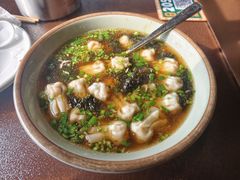 -曼听小寨海鲜烧烤·大连辣炒大王(盖州街店)
