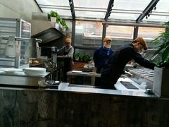 -HIGH FIVE哈福手工汉堡(桂林路店)