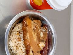扣肉糯米饭加肠-梁阿婆廿年老牌扣肉糯米饭