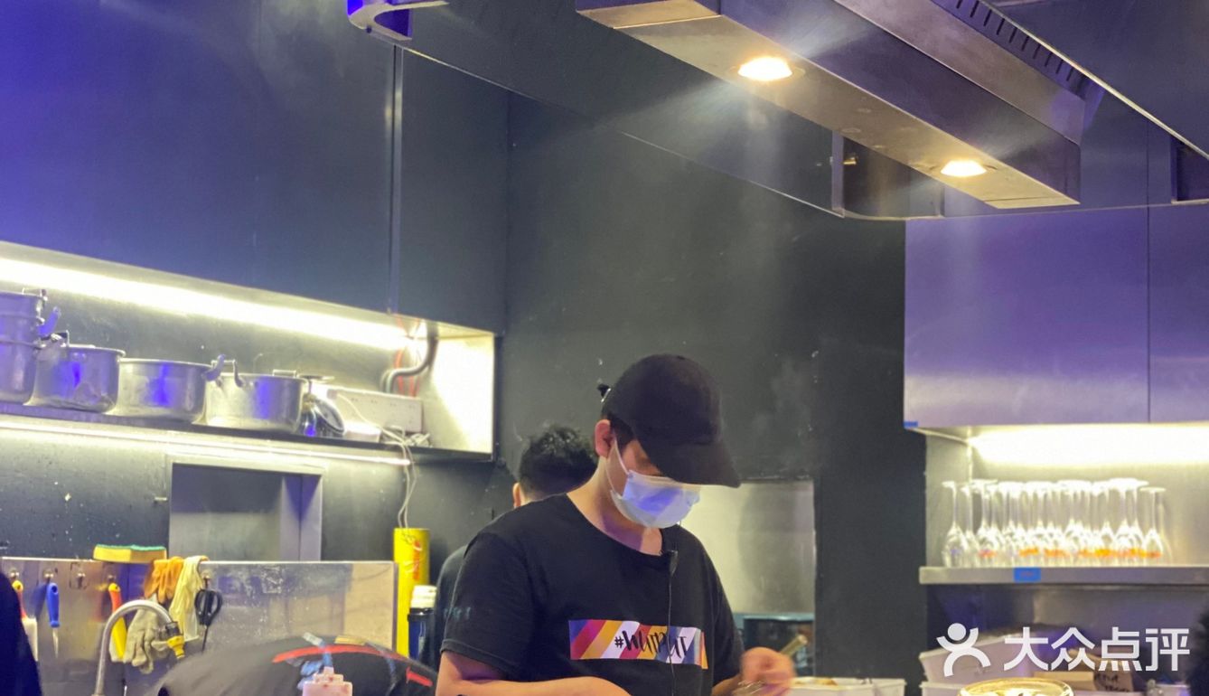 广州首家潮流烧烤，电影人生一串取景地