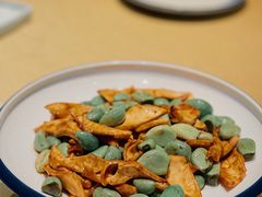 -八府香鸭·啫啫煲(华山路店)