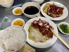 -华香鹅快餐店