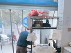 -刘老虎肉丸糊辣汤(总店)