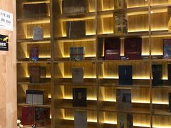 -新华书店(解放中路店)