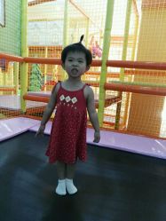 蹦蹦床-堂堂乐儿童乐园(阳光100欧特福店)