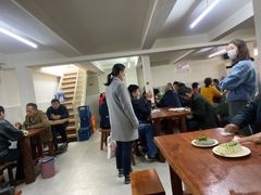 大堂-宝瑞门钉肉饼店