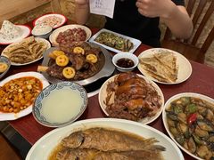 -聚首堂·特色小吃·肘子(什刹海德胜门店)