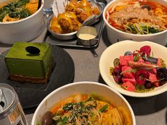 -W COLLECTIVE  DESSERT SHOP