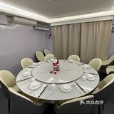 在广州，夜宵界蕞美老板娘，不接受反驳