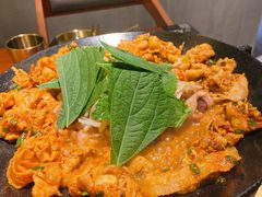 铁板章鱼五花肉-春熙台韩国料理·章鱼肥牛(西丽店)