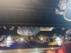 -老街烧烤大排档·地道湖北菜·龙虾馆(汉口火车站店)
