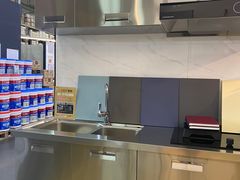 -百安居装修建材卖场(泰然店)