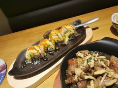 -一心创作料理屋(经开万达店)