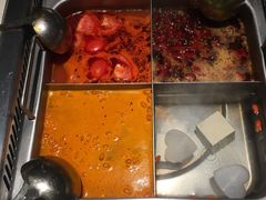 -海底捞火锅鲜切牛肉主题店(长寿路店)